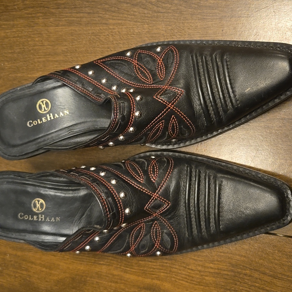 COLE HAAN * BLACK WESTERN Slide BOOTS Red Stitching SILVER STUDS ~ sz 8.5 B